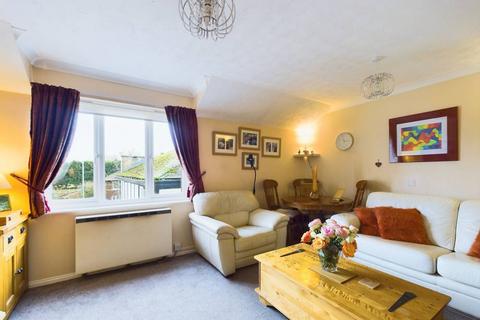 1 bedroom apartment for sale, West Street, Godmanchester, Cambridgeshire.