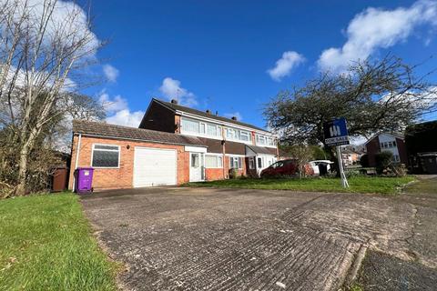 3 bedroom semi-detached house for sale, Hinstock Close, Wolverhampton, West Midlands, WV4