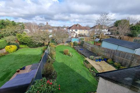 11 The Ridge, Orpington, BR6 8AP