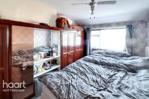 140 Bobbers Mill Road, Nottingham, NG7 5JT
