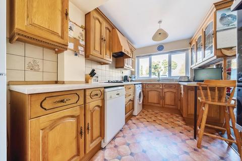 3 bedroom semi-detached house for sale, Chipping Norton,  Oxfordshire,  OX7