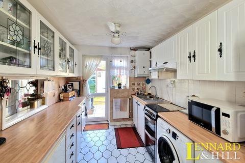 57 Dock Road, Tilbury, RM18 7DB