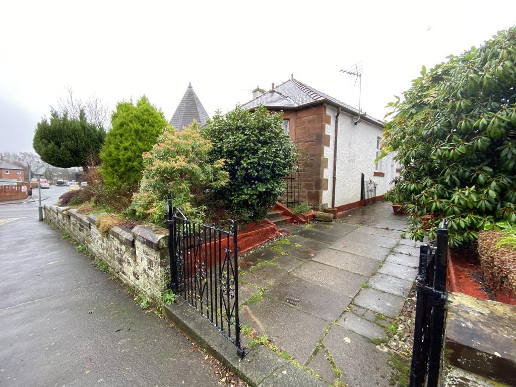 1 Ardwall Road, Dumfries, DG1 3 AQ - Braidwoods Sol