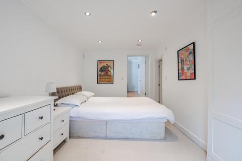 1 bedroom flat for sale, Mysore Road, London SW11