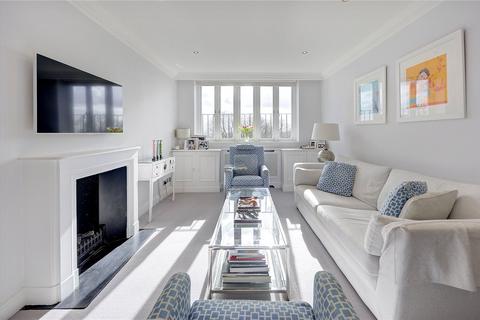 14l Airlie Gardens, London, W8 7AL