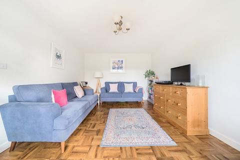 10 Back Lane, Marshfield, Chippenham, SN14 8NQ