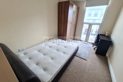 1 bedroom flat to rent - Westgate Apartments, Huddersfield, HD1 1AB