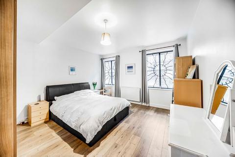 2 bedroom flat for sale, Ockendon Road, Islington