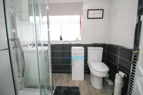 5 Lower Lees Road, Slough, SL2 2AB