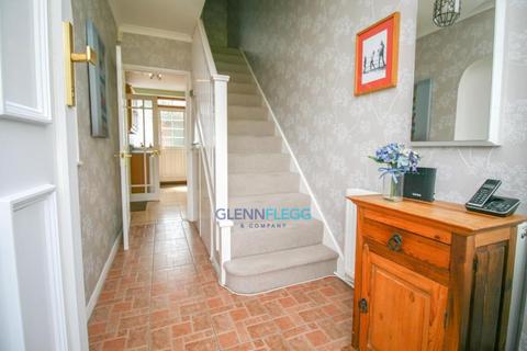 5 Lower Lees Road, Slough, SL2 2AB