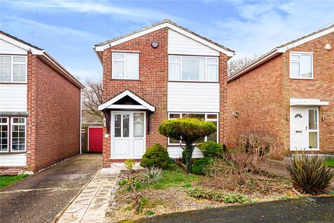50 Rushden Way, Farnham, GU9 0QG