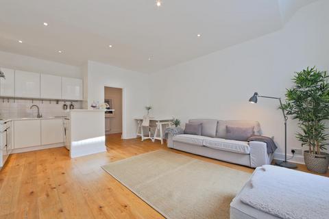 1 bedroom flat to rent, 26 Nottingham Place, London W1U