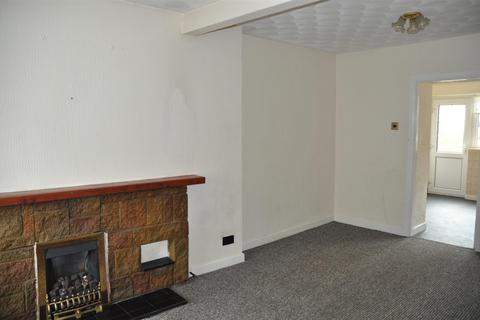 2 bedroom terraced house to rent, Armenia Street, Holyhead