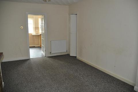 2 bedroom terraced house to rent, Armenia Street, Holyhead