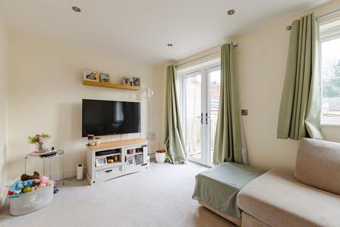 1 Saxon Close, Crediton, EX17 3DS