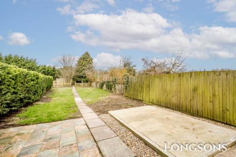 20 Spinners Lane, Swaffham, PE37 7LU