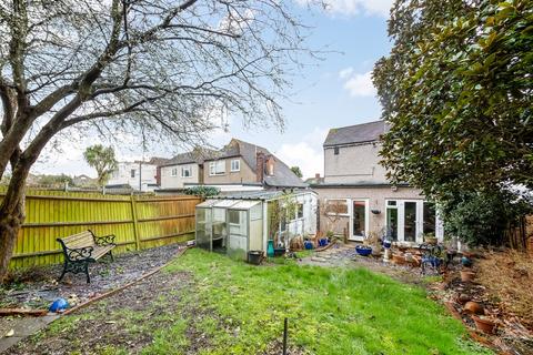 53 Exford Road, London, SE12 9HA
