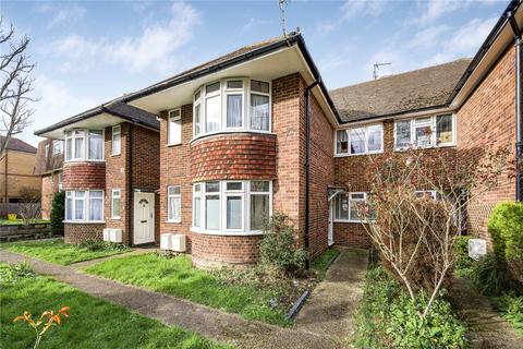 81 Chestnut Grove, New Malden, KT3 3JS