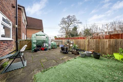 81 Chestnut Grove, New Malden, KT3 3JS
