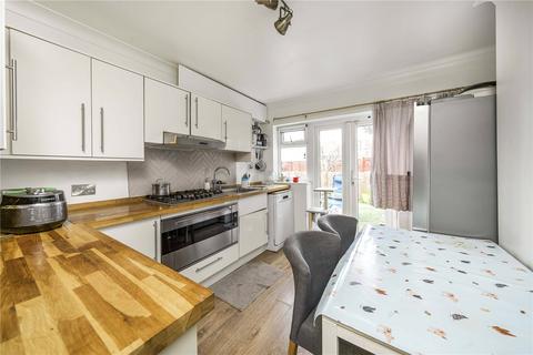 81 Chestnut Grove, New Malden, KT3 3JS