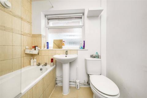 81 Chestnut Grove, New Malden, KT3 3JS