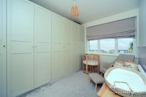 50 Braemar Road, Worcester Park, KT4 8SW