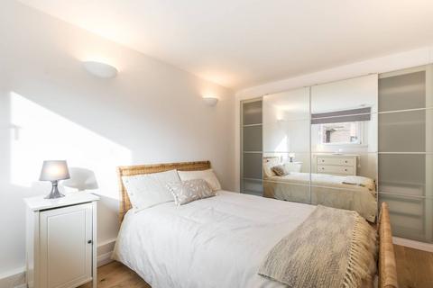 2 bedroom flat to rent, Upper Dartrey Walk, Chelsea, London, SW10