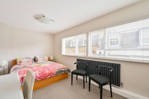 2 bedroom house to rent - Rutland Mews East, Knightsbridge, London, SW7