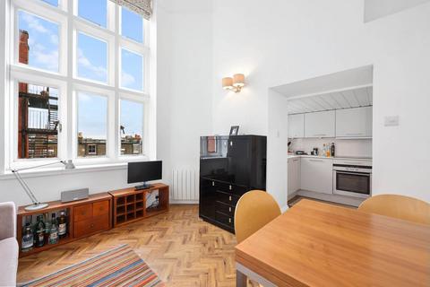 2 bedroom flat for sale - Belgrave House, Oval, London, SW9