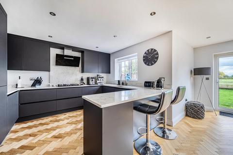 undefined, Bishops Green,  Newbury,  RG20