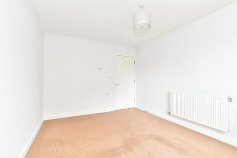 1 bedroom ground floor flat for sale, Carlton Road, Redhill, Surrey