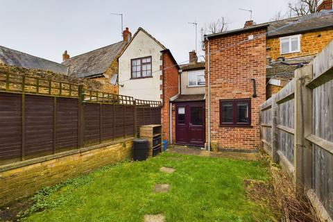 2 bedroom cottage for sale, Green End, Kingsthorpe Village, Northampton NN2 6RD