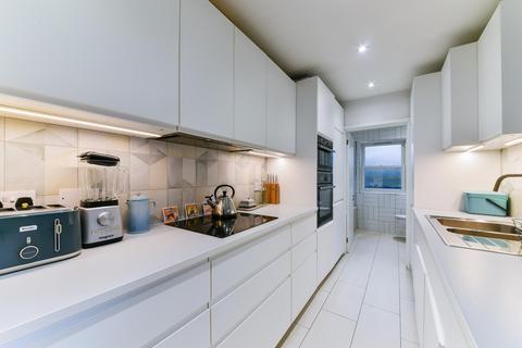 52 Albany Road, Brentford, TW8 0NF