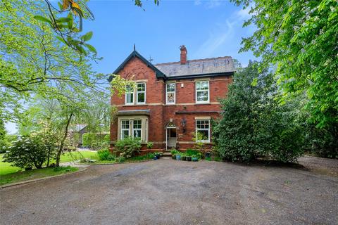 4 bedroom detached house for sale, Gib Lane, Preston PR5