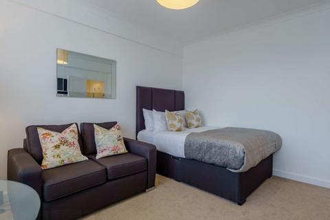 1 bedroom flat to rent, Hill Street,W1J