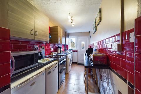 3 bedroom terraced house for sale, Courtfield Road, Quedgeley, Gloucester, Gloucestershire, GL2