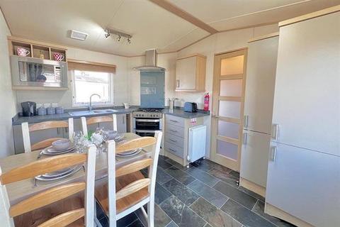 2 bedroom lodge for sale, Tattershall Lakes Country Park Tattershall, Lincolnshire LN4