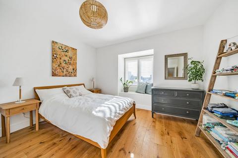 2 bedroom flat for sale - Holmdale Road, West Hampstead