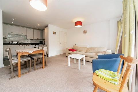 3 bedroom apartment for sale, Eversley House, 7 Mullins Place, London