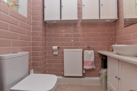 3 bedroom terraced house for sale, Greenwood Close, New Milton, Hampshire, BH25