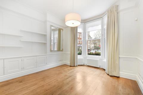 3 bedroom flat to rent - Egerton Gardens, London, SW3