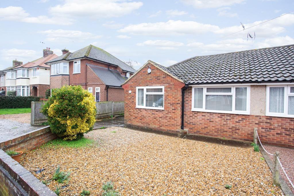 Mount Road, Canterbury, CT1 2 bed semidetached bungalow for sale £