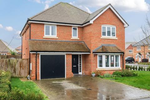 4 bedroom detached house for sale, Nursery Green, Loxwood, RH14