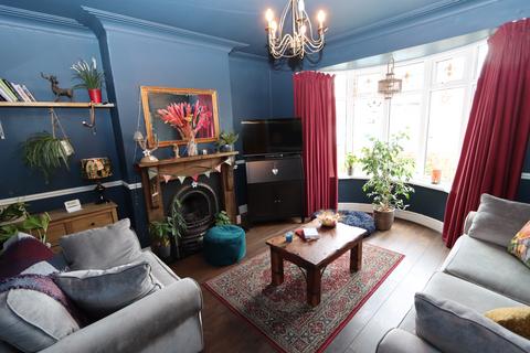 71 Hillcrest, Whitley Bay, NE25 9AF