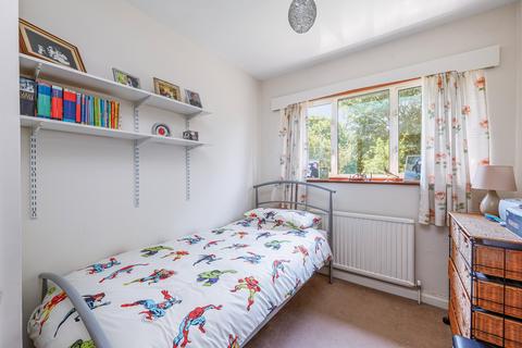 137 Studland Road, London, W7 3QY