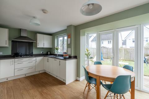9 Hewlett Way, South Queensferry, EH30 9AA