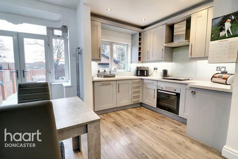 40 Greenfield Lane, Doncaster, DN4 0PT