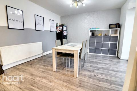 40 Greenfield Lane, Doncaster, DN4 0PT
