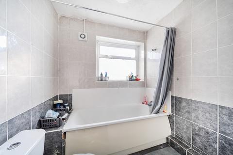 20 Shortlands, Harlington, Hayes, UB3 5HF