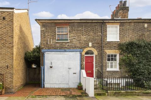 End of terrace house for sale, King George Street, Greenwich, London
